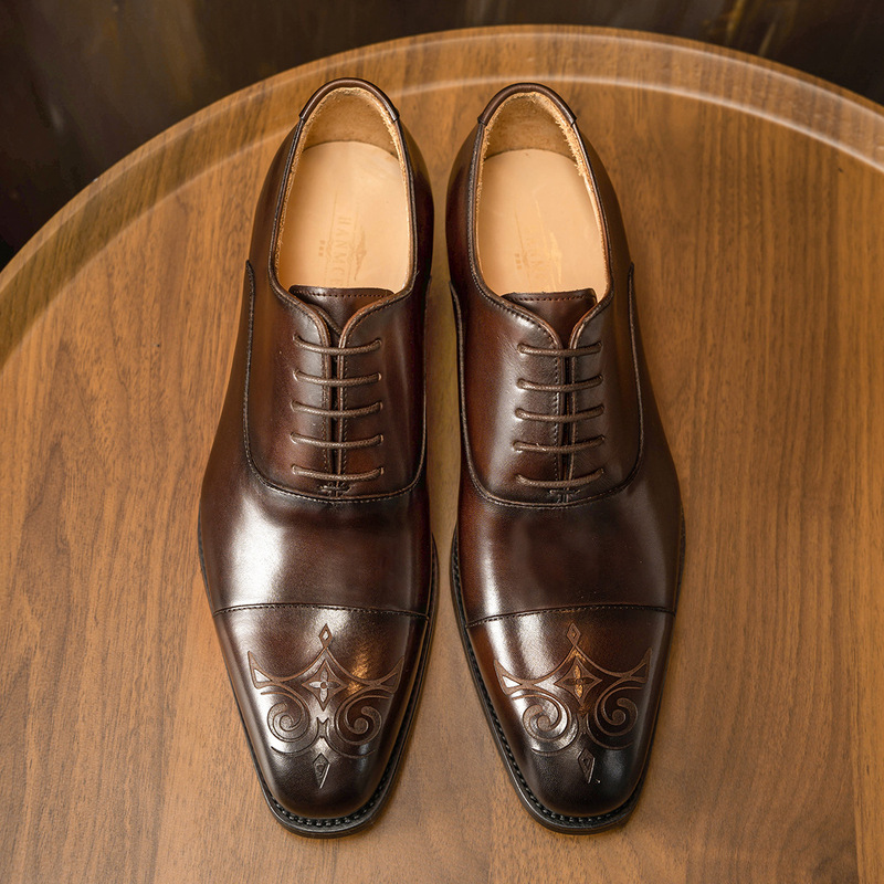 Men'S Style Formal Wear - Sepatu pria berdetail ukiran tiga sambungan,